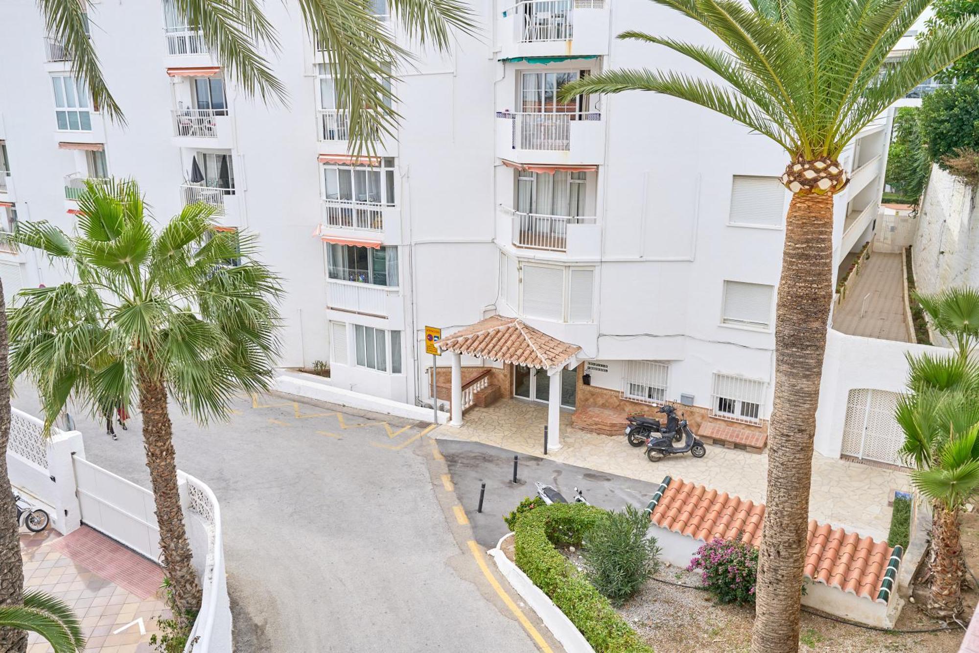 Comfortable Studio Apt Nerja Bagian luar foto